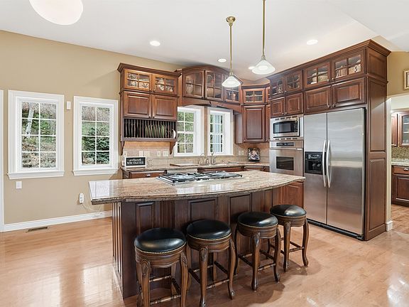 2nd image of 2008 S Zephyr Rd