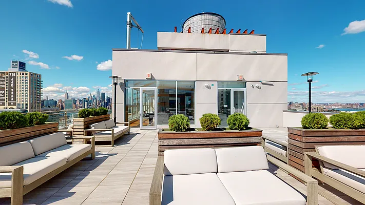 Rented by Jade Stone Real Estate Consulting | media 48