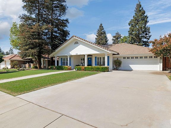 3rd image of 9000 Bridlewood Ln