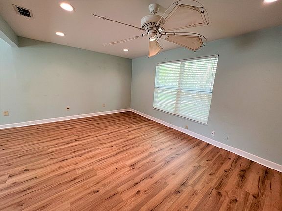 2nd image of 1647 Mary Beth Dr