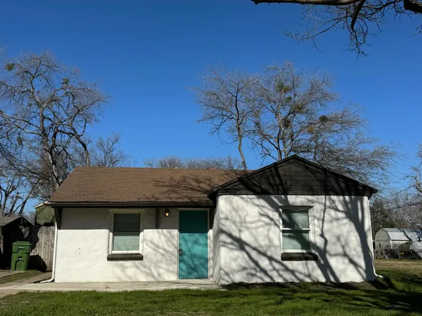 9020 Moran St, White Settlement, TX 76108