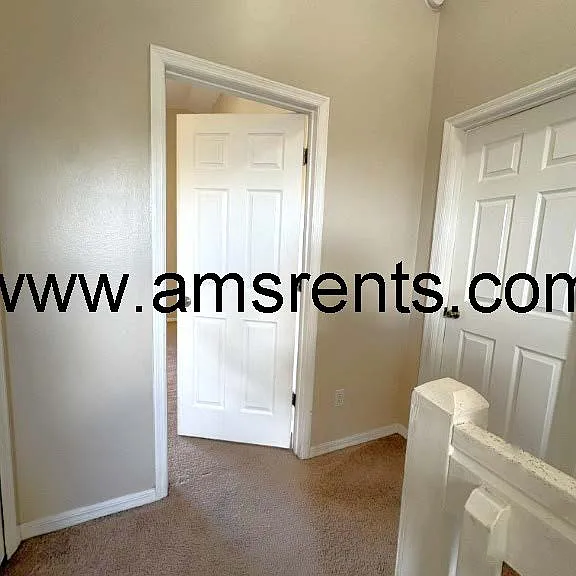 2404 Condado Ct — Photo 19