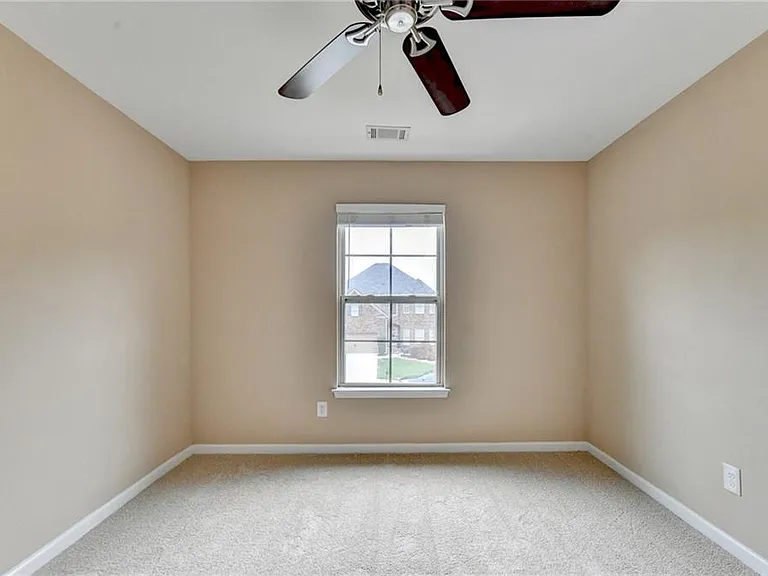 4228 Woods Creek Ln — Photo 53
