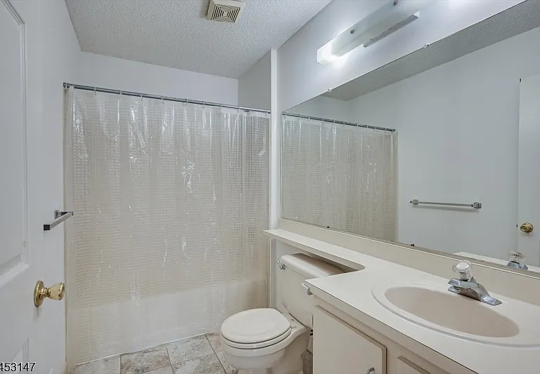 57 Lindsey Ct — Photo 21
