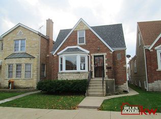 6153 W Nelson St, Chicago, IL 60634