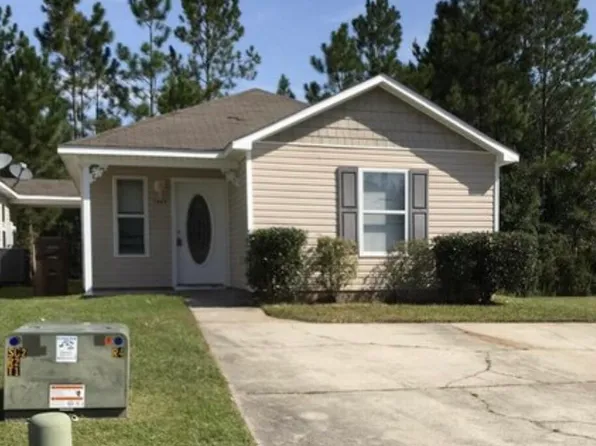 5469 Quail Creek Cir, Diberville, MS 39540