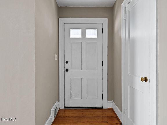 4th image of 333 Fifth Street