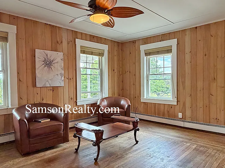 410 Thames St #2 — Photo 10