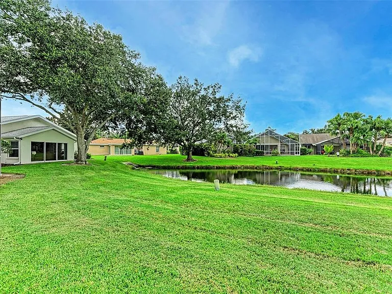 4936 Linsey Ct — Photo 34
