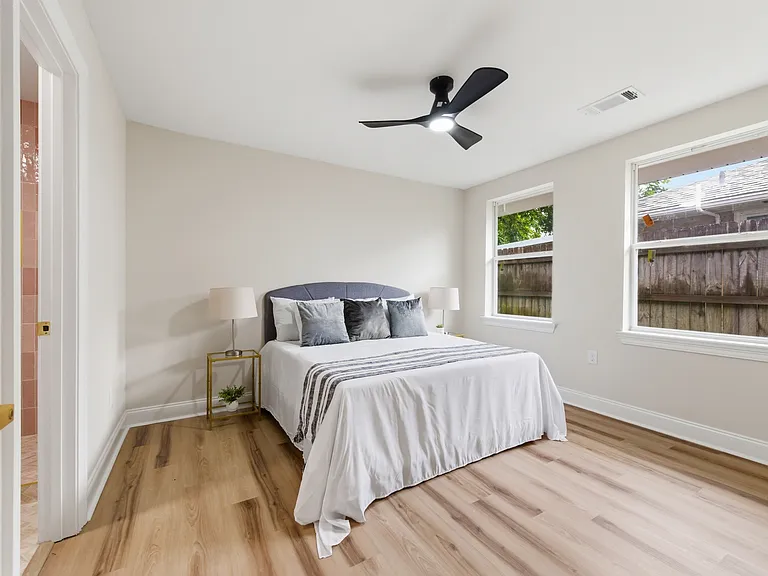110 Jules Ave — Photo 13