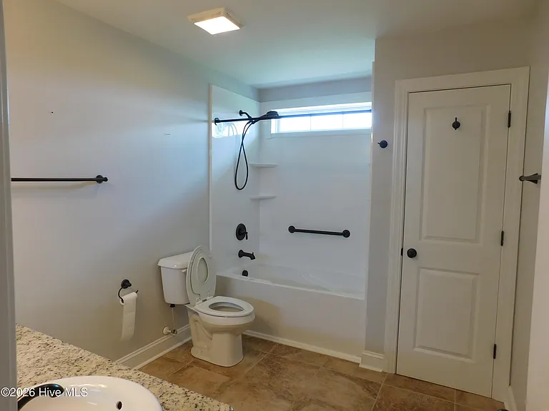 101 Staffordshire Dr #101 — Photo 29