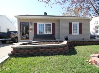 705 E Dunham Ave, Des Moines, IA 50315