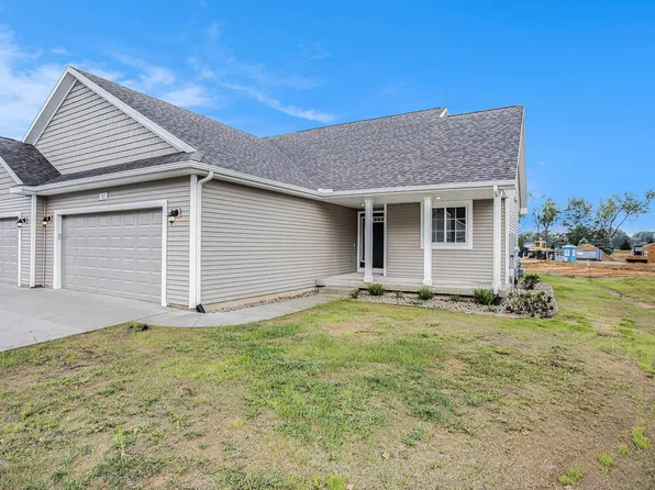 494 McKinley Ct, Three Rivers, MI 49093