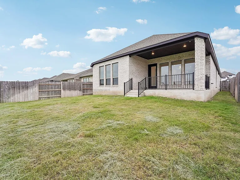 133 Plumbago Loop — Photo 27