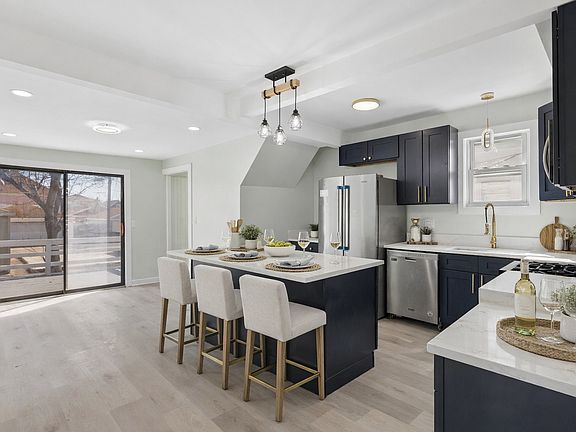 3rd image of 6347 S Kenneth Ave