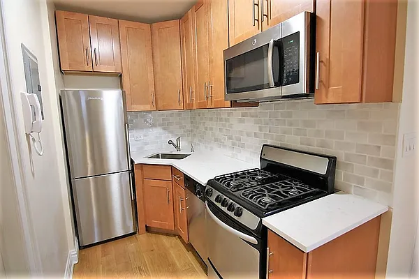 Rented by JK Dansar Corp | media 19