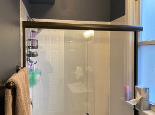 2845 N Ridgeway Ave, Chicago, IL 60618