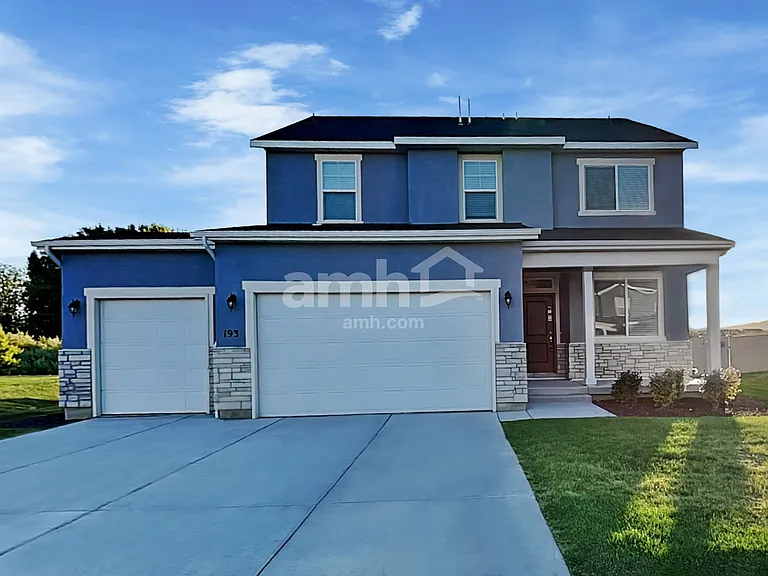 193 N Dry Creek Rd — Photo 1
