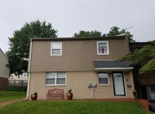 5216 Leeward Rd, Bensalem, PA 19020