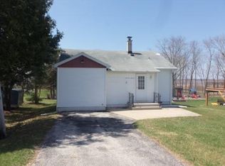W140S9169 Boxhorn Dr, Muskego, WI 53150