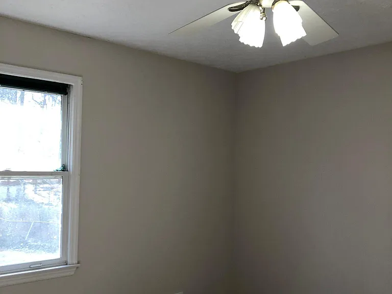 1766 Litchfield Rd — Photo 9