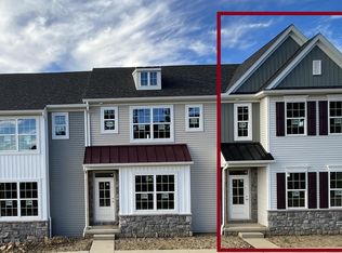 2469 Artesian Way #13, Lancaster, PA 17601