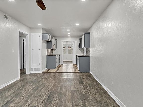 5th image of 4928 Jeffery Dr