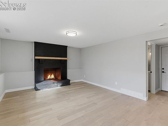 4th image of 1728 Wooten Rd