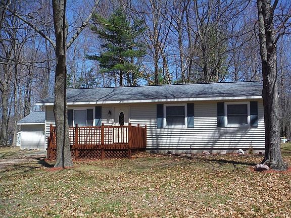 2nd image of 104 Wildwood Dr