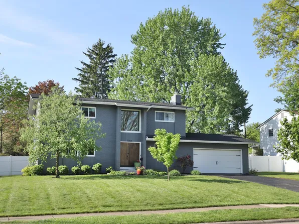 1363 Castleton Rd N, Columbus, OH 43220