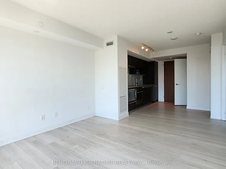 80 Queens Wharf Rd #1801 — Photo 13