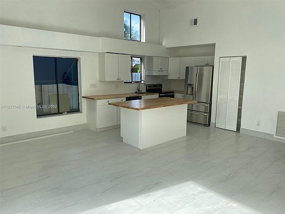 5th image of 7470 NW 34th St #7470