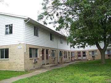 Front Of 2875 Building