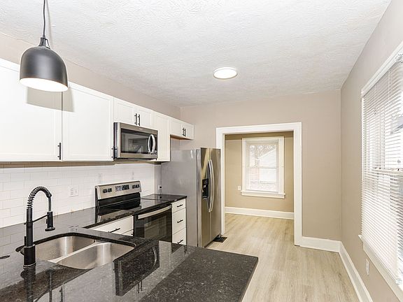2nd image of 4301 Winthrop Ave