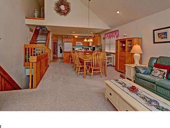 5th image of 233 39th St #E