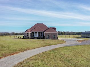 207 Henderson Rd, Shelbyville, TN 37160