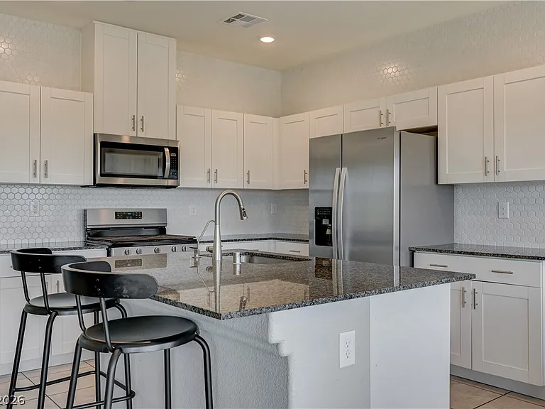 386 Larksong Ave — Photo 12
