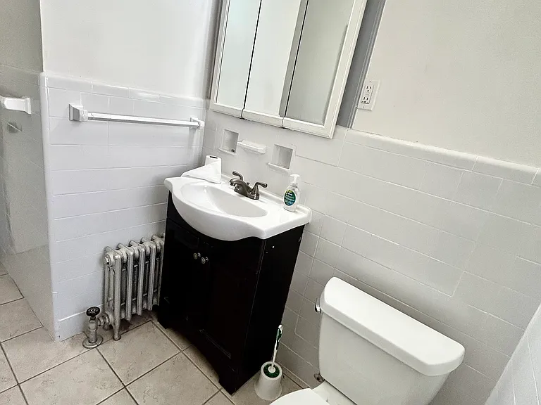 105 Mitchell Ave #UPPER — Photo 22