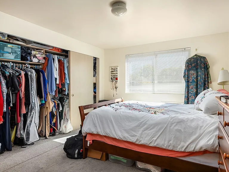 Nordhaven Apartments — Photo 9