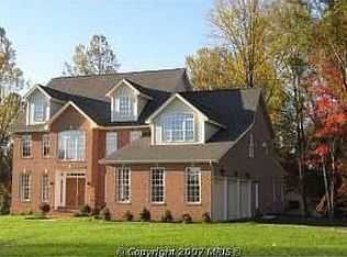 2911 Raintree Ct, Owings Mills, MD 21117