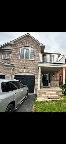 1211 Lamont Cres Photo 1