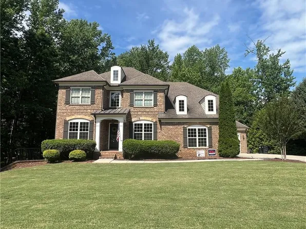 1336 Queens Park Dr NW, Kennesaw, GA 30152