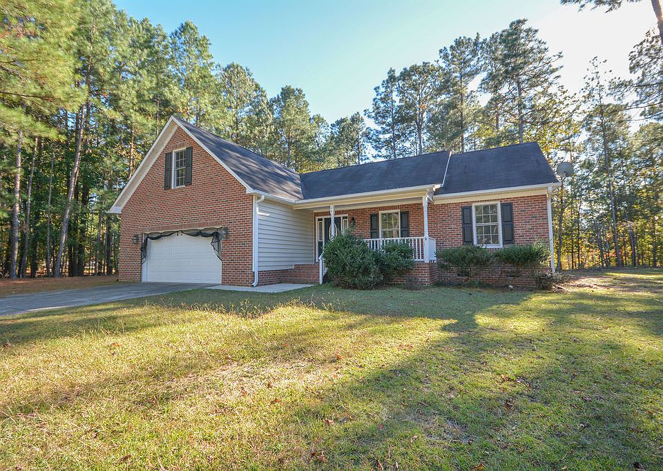 1st image of 24 Maplewood Dr