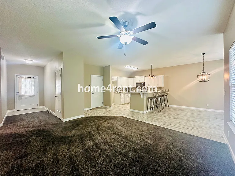 12701 E 47th Terrace Ct S — Photo 6