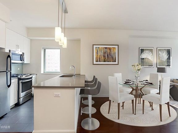 5th image of 81 Fleet Pl APT 11P