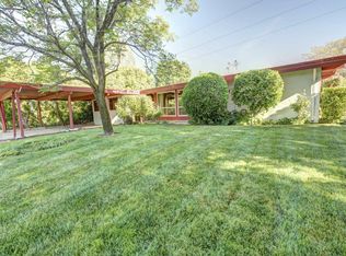 1760 Barbara Rd, Redding, CA 96003