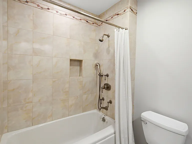 205 Shearwater Ct W #32 — Photo 17