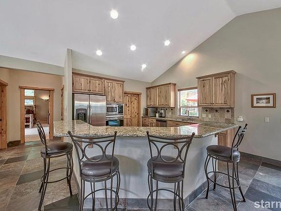 4th image of 1552 Atroari St