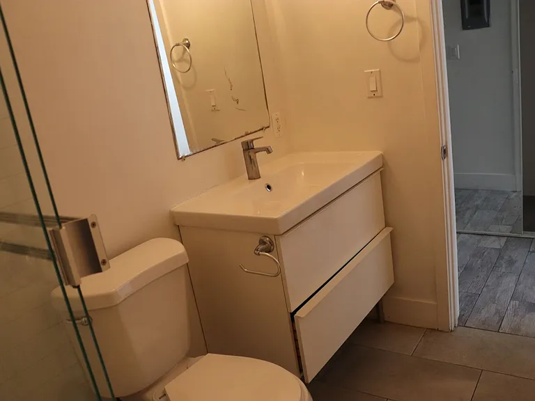 155 W 41st Pl — Photo 15