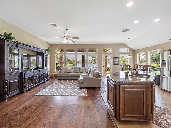 5th image of 25315 Lockspur Dr